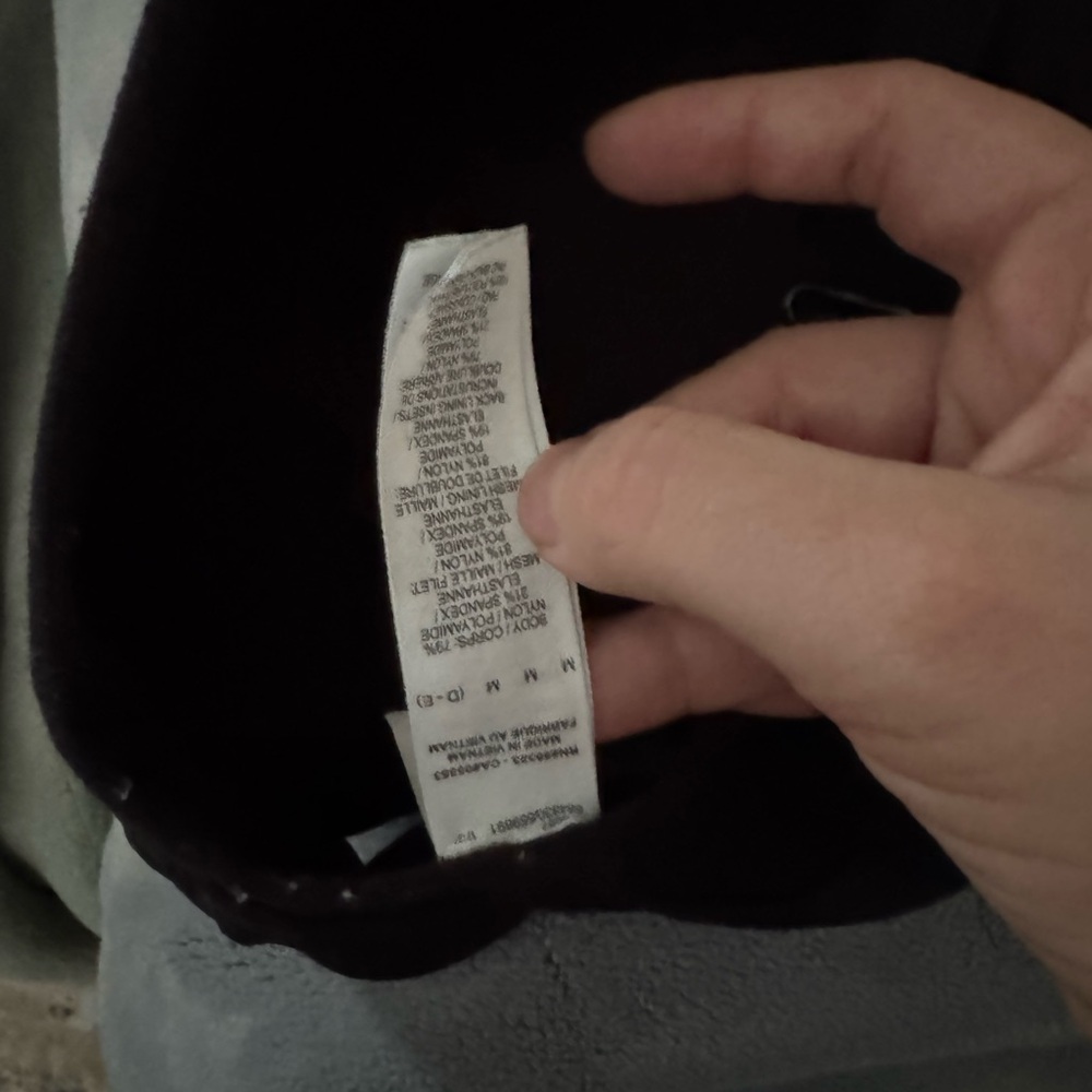 Nike Black Racerback Sports Bra for Performance - Picture 6 of 6